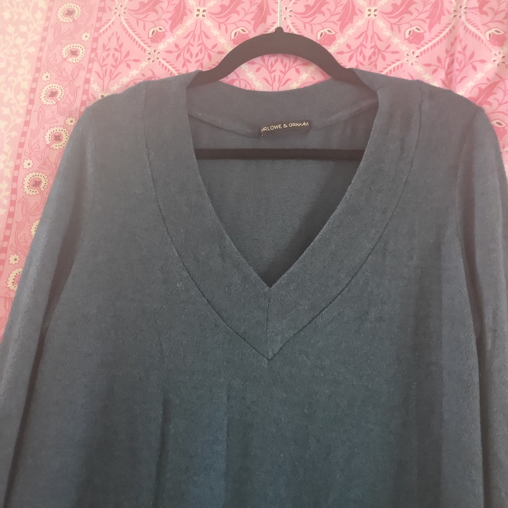 Blue V-Neck Sweater with Classic Style